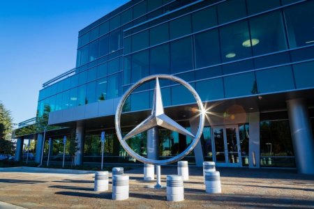 “Mercedes-Benz” 350 mindən çox avtomobilini geri çağırır
