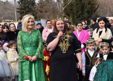 Sumqayıtdakı 41 saylı körpələr evi-uşaq bağçasında RÜŞVƏTİ necə alırlar... Sumqayıtdakı 41 saylı körpələr evi-uşaq bağçasında RÜŞVƏTİ necə alırlar...